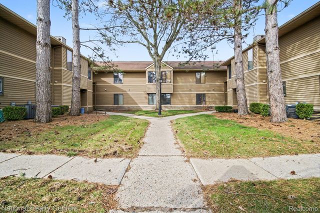175 Briarcrest Drive 111, Ann Arbor, MI 48104