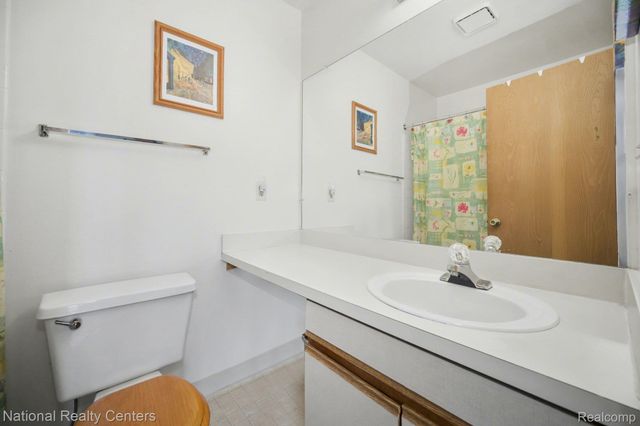 175 Briarcrest Drive 111, Ann Arbor, MI 48104