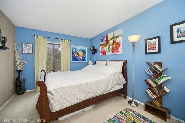 175 Briarcrest Drive 111, Ann Arbor, MI 48104