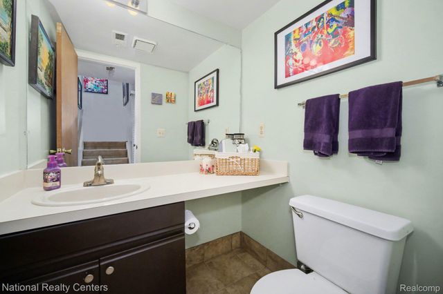 175 Briarcrest Drive 111, Ann Arbor, MI 48104