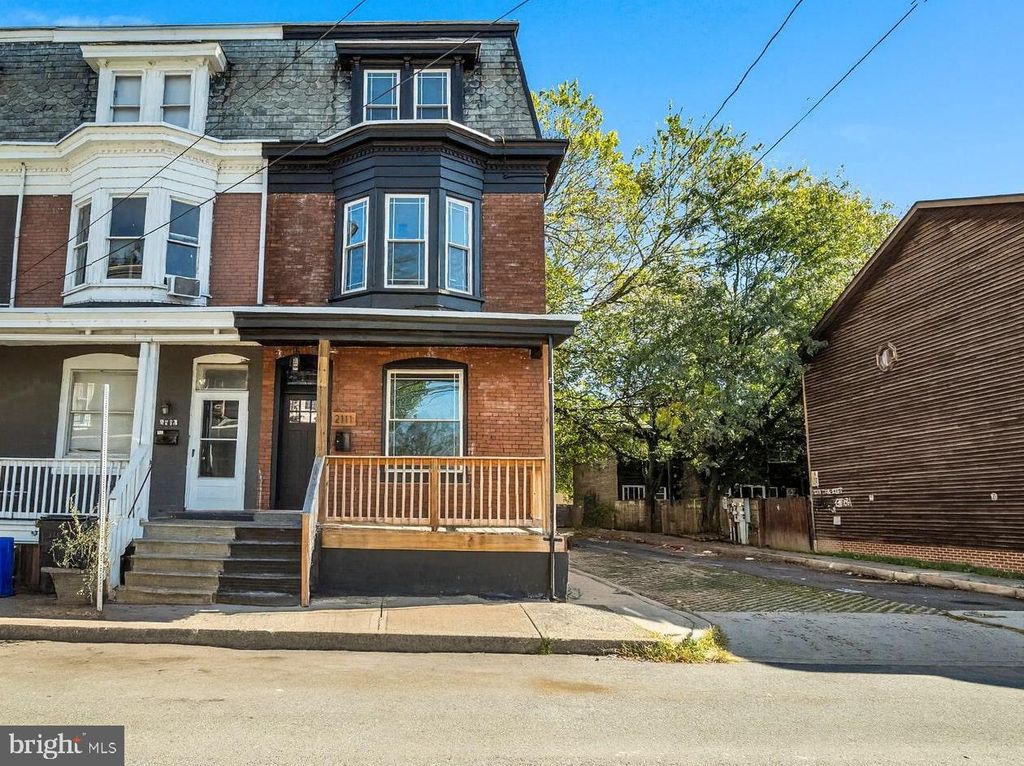 2111 PENN ST, Harrisburg, PA 17110