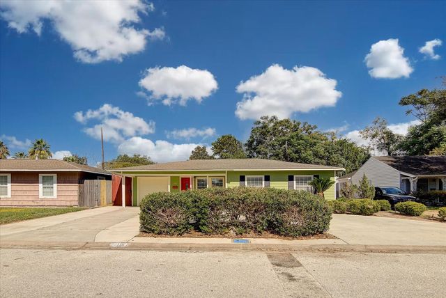 116 Tarpon Avenue, Galveston, TX 77550