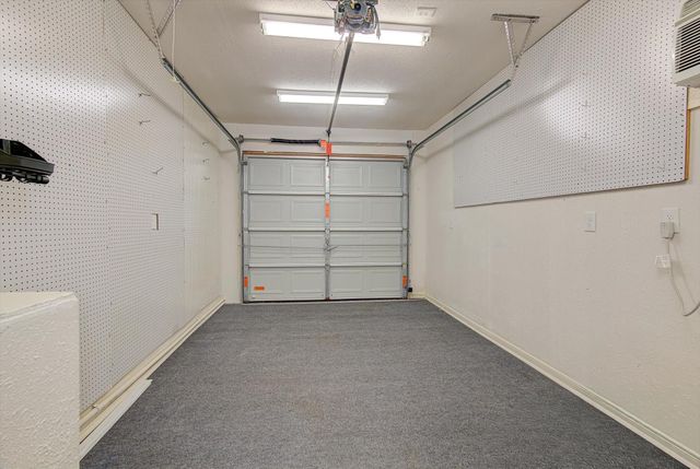 116 Tarpon Avenue, Galveston, TX 77550