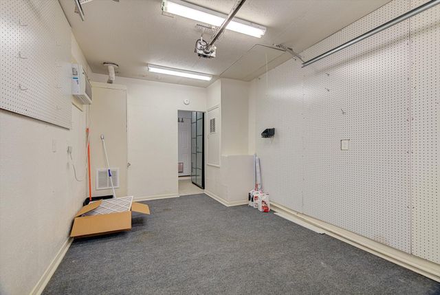 116 Tarpon Avenue, Galveston, TX 77550