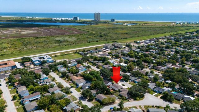116 Tarpon Avenue, Galveston, TX 77550