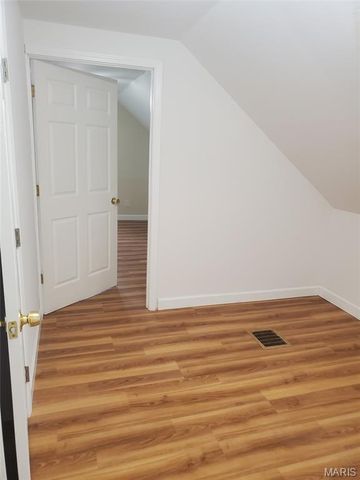 3667 Steins Street, St Louis, MO 63116