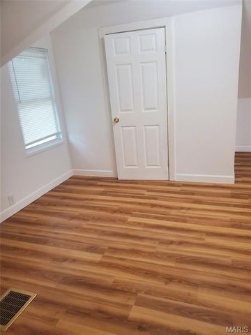 3667 Steins Street, St Louis, MO 63116