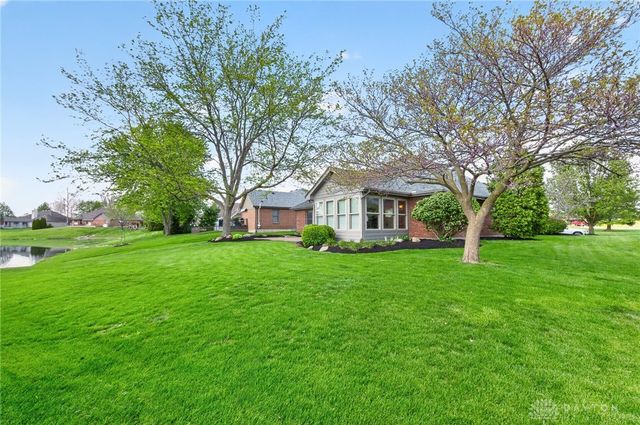 1576 Rockleigh Road, Washington Twp, OH 45458