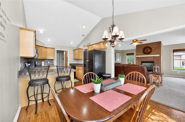 1576 Rockleigh Road, Washington Twp, OH 45458