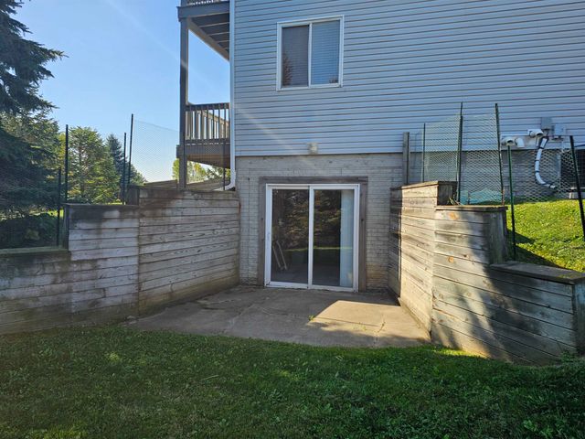 2454 Cambridge Way, Gladwin, MI 48624