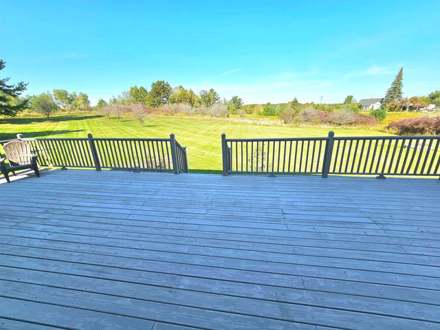 2454 Cambridge Way, Gladwin, MI 48624