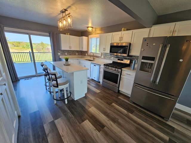 2454 Cambridge Way, Gladwin, MI 48624