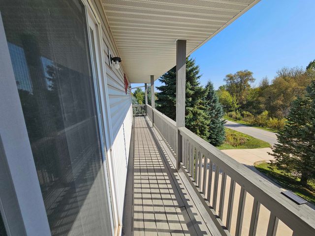 2454 Cambridge Way, Gladwin, MI 48624