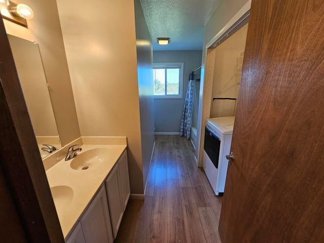 2454 Cambridge Way, Gladwin, MI 48624