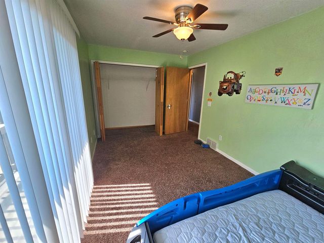 2454 Cambridge Way, Gladwin, MI 48624