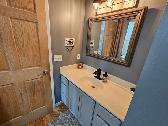 2454 Cambridge Way, Gladwin, MI 48624