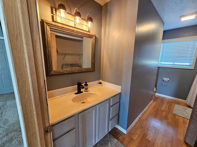 2454 Cambridge Way, Gladwin, MI 48624