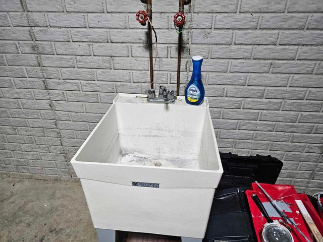 2454 Cambridge Way, Gladwin, MI 48624