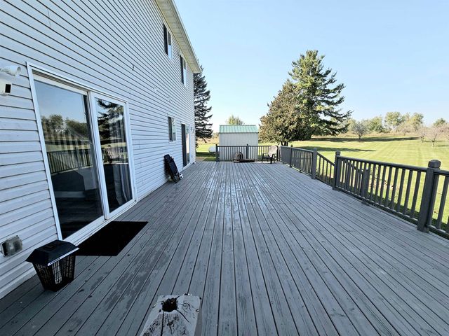 2454 Cambridge Way, Gladwin, MI 48624