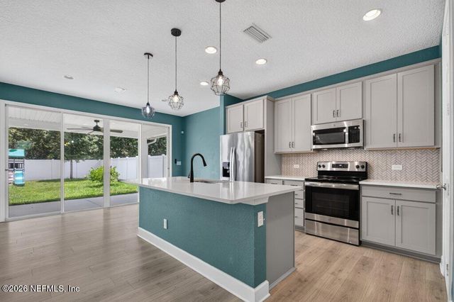5065 SAWMILL POINT Way, Jacksonville, FL 32210