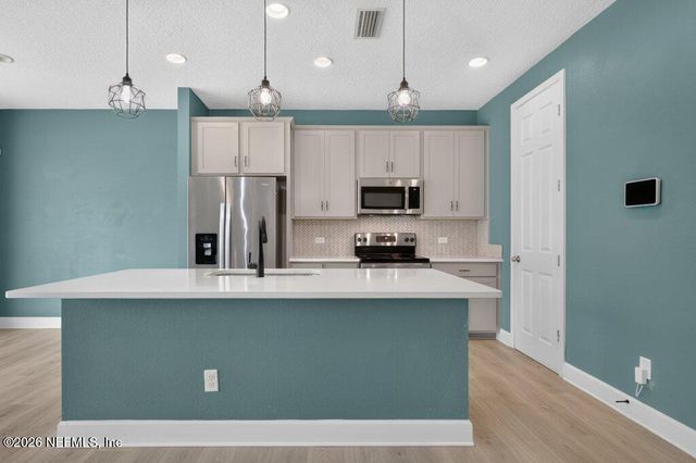 5065 SAWMILL POINT Way, Jacksonville, FL 32210