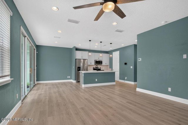 5065 SAWMILL POINT Way, Jacksonville, FL 32210