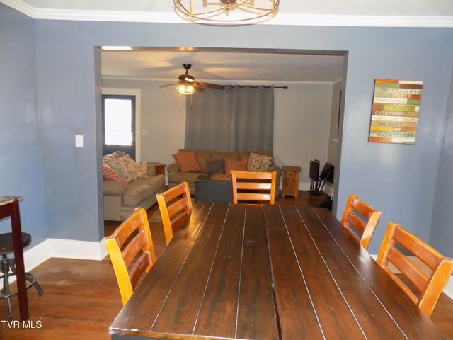 1200 East McKinney Avenue, Rogersville, TN 37857