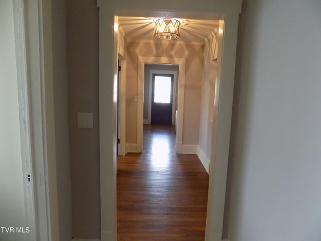 1200 East McKinney Avenue, Rogersville, TN 37857