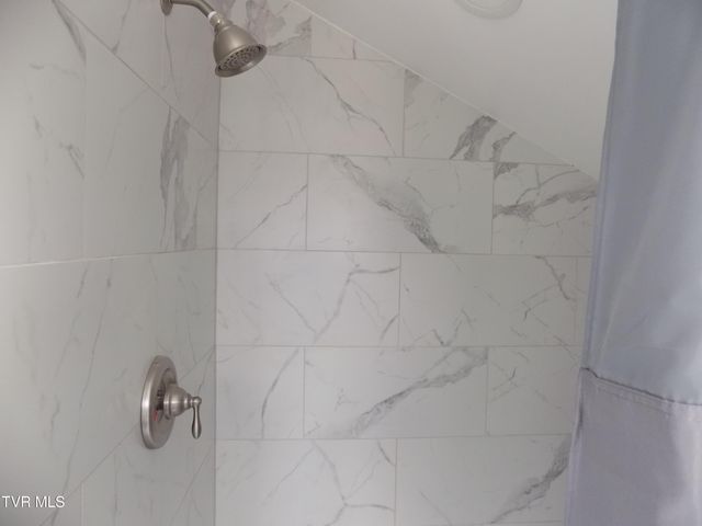 1200 East McKinney Avenue, Rogersville, TN 37857