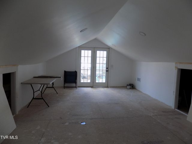 1200 East McKinney Avenue, Rogersville, TN 37857