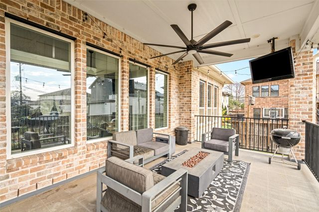 5319 Braesheather Drive, Houston, TX 77096