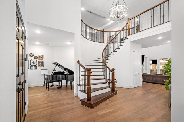 5319 Braesheather Drive, Houston, TX 77096