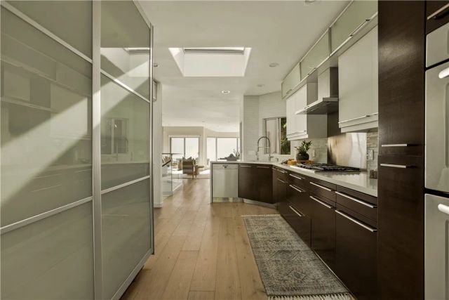928 Quivera Street, Laguna Beach, CA 92651