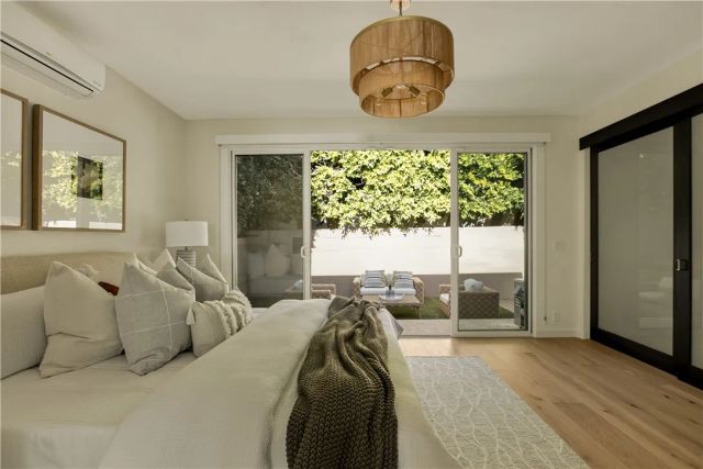 928 Quivera Street, Laguna Beach, CA 92651