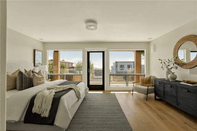 928 Quivera Street, Laguna Beach, CA 92651