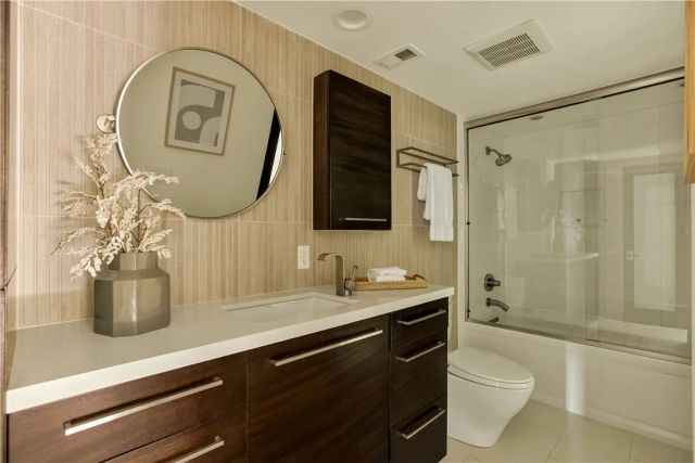 928 Quivera Street, Laguna Beach, CA 92651