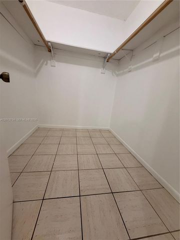 1300 SW 122nd Ave 107-2, Miami, FL 33184