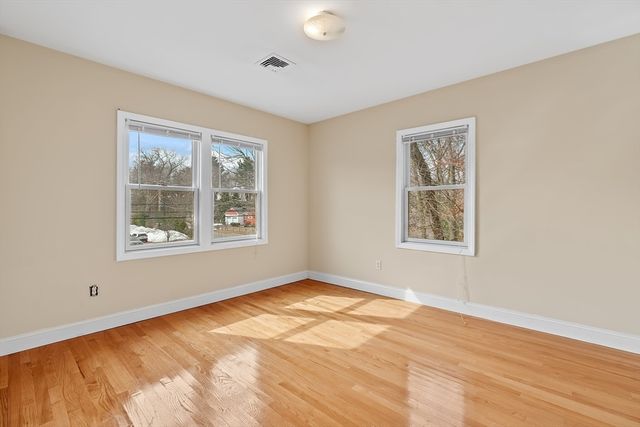 925 Worcester Street, Wellesley, MA 02482