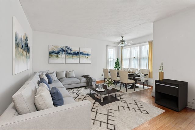 925 Worcester Street, Wellesley, MA 02482