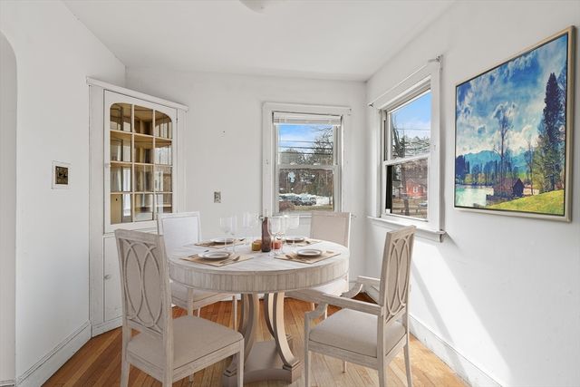 925 Worcester Street, Wellesley, MA 02482