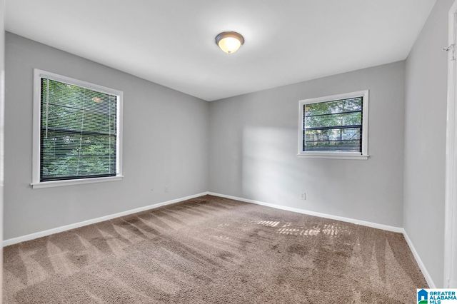 513 20TH AVENUE NE, Center Point, AL 35215