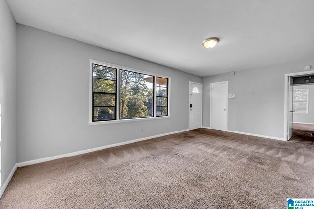 513 20TH AVENUE NE, Center Point, AL 35215