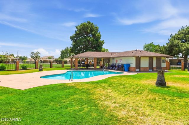 2926 W LAMAR Road, Phoenix, AZ 85017