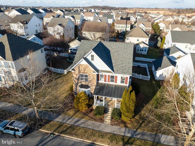 424 PROSPECT HILL BLVD, Charles Town, WV 25414