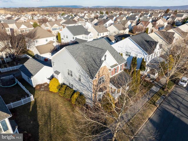 424 PROSPECT HILL BLVD, Charles Town, WV 25414