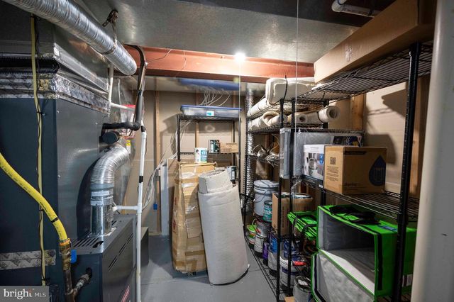 424 PROSPECT HILL BLVD, Charles Town, WV 25414