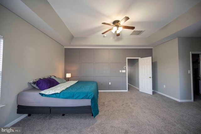 424 PROSPECT HILL BLVD, Charles Town, WV 25414