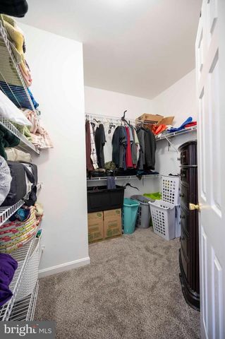 424 PROSPECT HILL BLVD, Charles Town, WV 25414