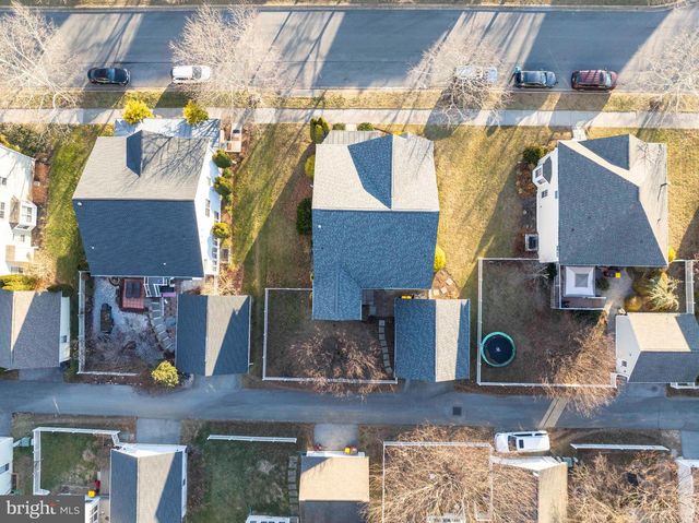 424 PROSPECT HILL BLVD, Charles Town, WV 25414