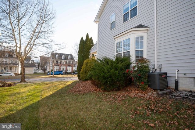 424 PROSPECT HILL BLVD, Charles Town, WV 25414